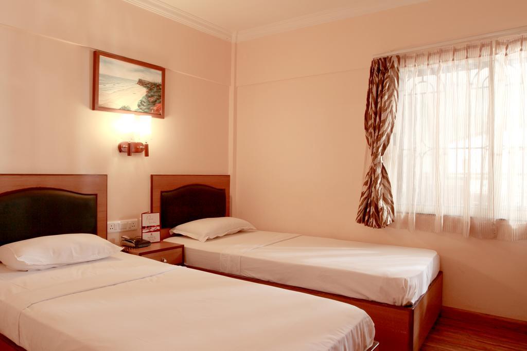 Hotel Nahar Manchester Inn Coimbatore Exterior photo